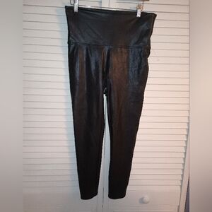 Spanx Women's Faux Leather Hot Pants Size XL